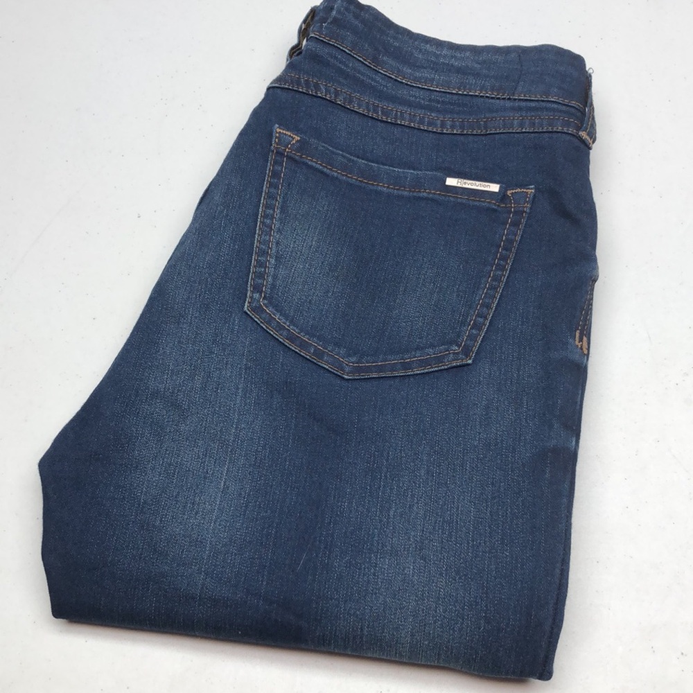 LIKE NEW REVOLUTION HI-RISE DENIM CAPRIS 27x19 ⭐️